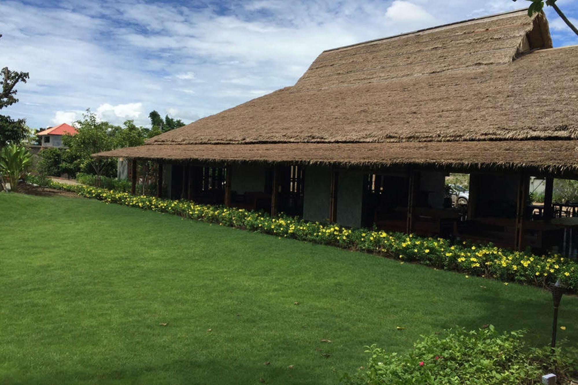 Azalea Village Чианг Дао Екстериор снимка